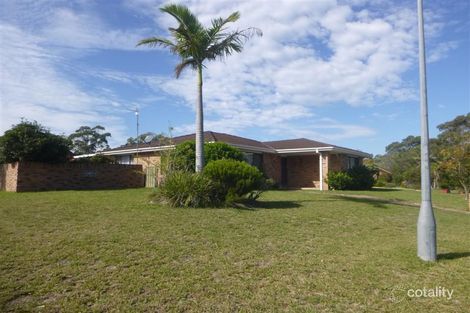 Property photo of 9 Gray Close Shoalhaven Heads NSW 2535