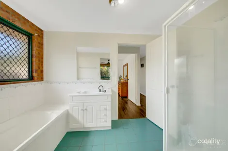 Property photo of 272 J Hickey Avenue Clinton QLD 4680