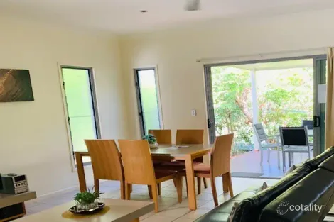 Property photo of 4/151-152 Esplanade Woodgate QLD 4660