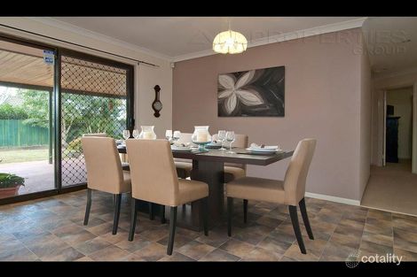 Property photo of 22 Sonorous Close Regents Park QLD 4118