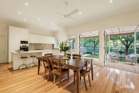 Property photo of 14 Torrington Place Canterbury VIC 3126