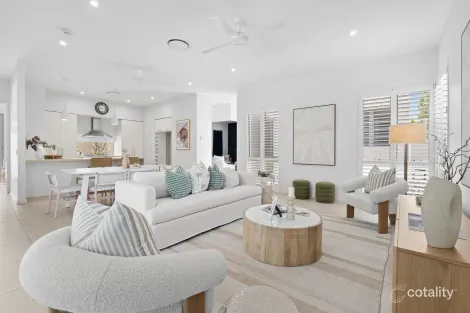 9131 Peter Senior Dr, Hope Island, QLD 4212