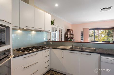 Property photo of 14 Waterwheel Road North Bedfordale WA 6112