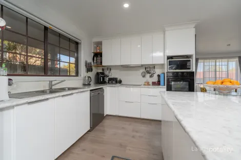 Property photo of 9 Ishbell Drive Armidale NSW 2350