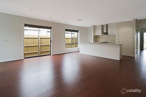 Property photo of 24 Bensonhurst Parade Point Cook VIC 3030