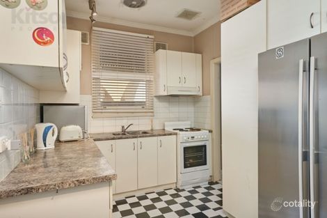 Property photo of 6 Fernleigh Road Mount Austin NSW 2650