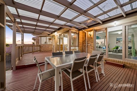 14 Settlers Hill Rise, Pakenham, VIC 3810