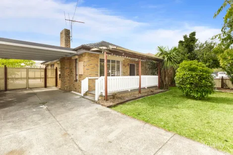 16a Merrilands Rd, Reservoir, VIC 3073