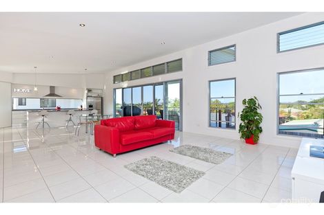 Property photo of 67 Spinnaker Circuit Redland Bay QLD 4165