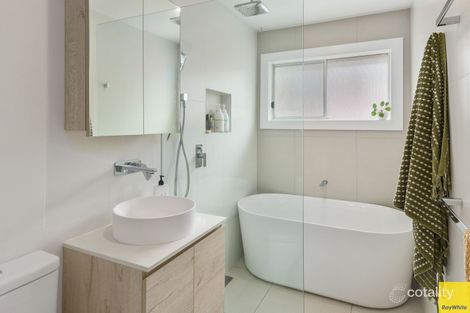 Property photo of 40 Bellevue Road Figtree NSW 2525