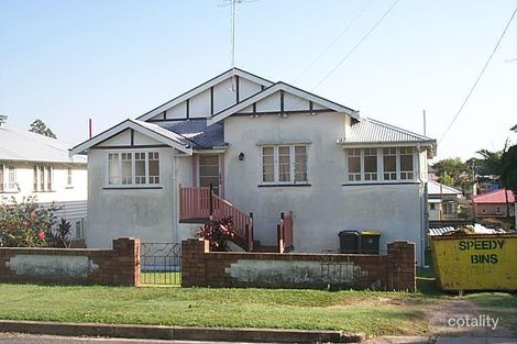 10 Oliver St, Kedron, QLD 4031