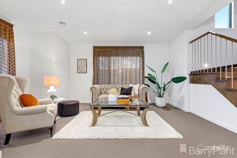Property photo of 70 Fitzjohns Drive Bundoora VIC 3083