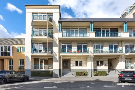 302/14 Princes St, Port Melbourne, VIC 3207