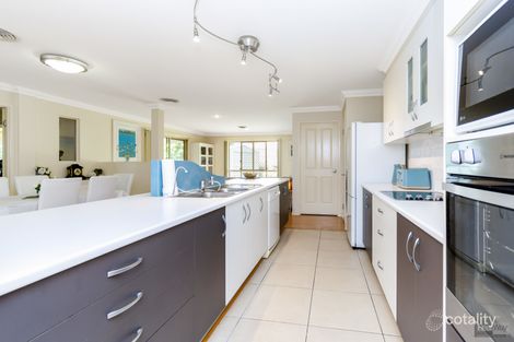 Property photo of 16 Cassinia Place Flinders View QLD 4305