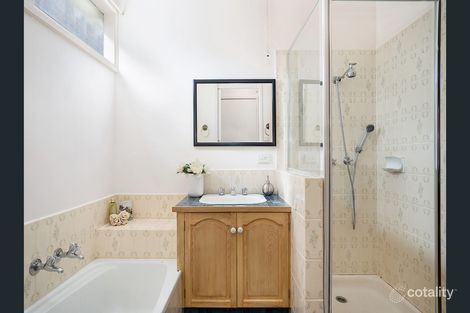 Property photo of 76 Wilga Street Mount Waverley VIC 3149