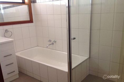 Property photo of 8 Trantalis Court Loxton SA 5333