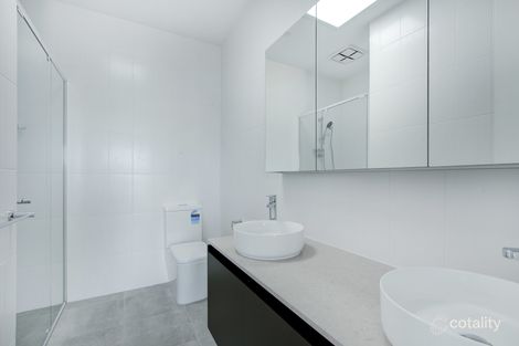 Property photo of 3 Oskana Walk Safety Beach VIC 3936