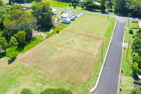 2 Melaleuca Dr, Tully Heads, QLD 4854