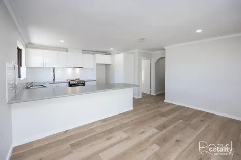 Property photo of 42 Pacific Way Beldon WA 6027