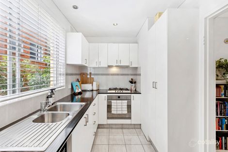 Property photo of 2/110 Pacific Parade Dee Why NSW 2099