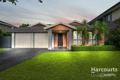 Property photo of 18 Shearer Place Colebee NSW 2761