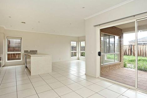 Property photo of 5 Turnstone Drive Point Cook VIC 3030