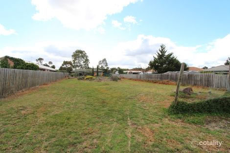 Property photo of 1 Thrice Lane Kurunjang VIC 3337