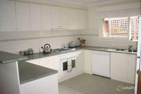 Property photo of 29 Kingloch Parade Wantirna VIC 3152