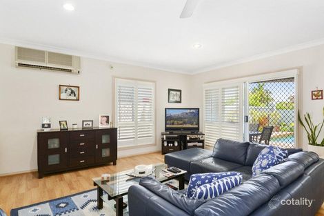 Property photo of 18 Cayman Drive Clear Island Waters QLD 4226