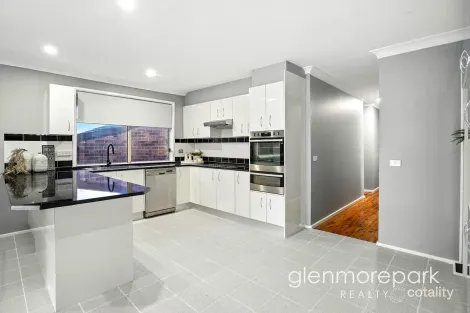 Property photo of 34 Chisholm Avenue Werrington County NSW 2747