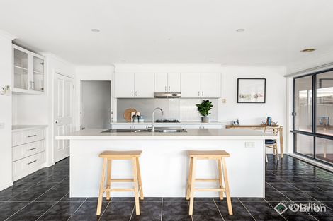 Property photo of 16 Merribah Way Cranbourne West VIC 3977