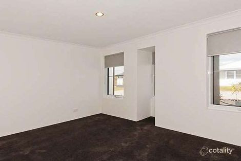 Property photo of 22 Weddell Close Canning Vale WA 6155