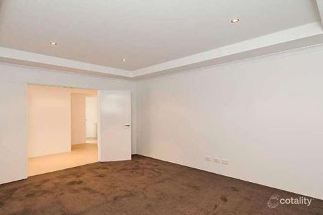 Property photo of 22 Weddell Close Canning Vale WA 6155