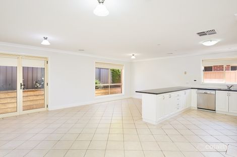 Property photo of 1/2 Madin Place Estella NSW 2650
