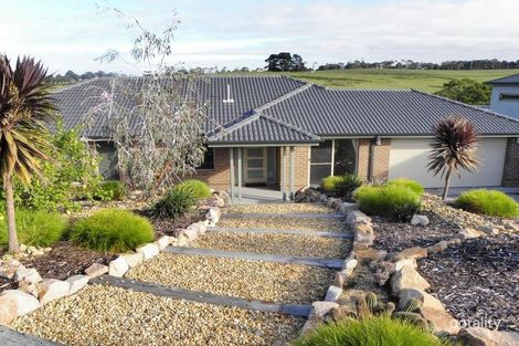 Property photo of 30 Norman Court Lakes Entrance VIC 3909