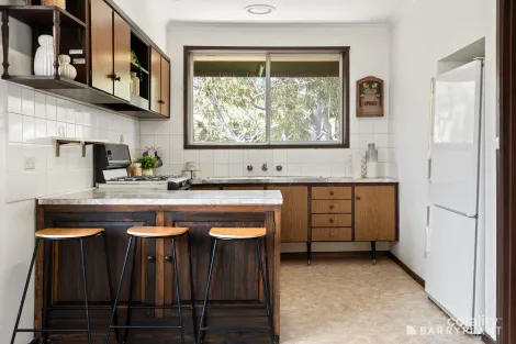 Property photo of 6 Glenn Crescent Bundoora VIC 3083