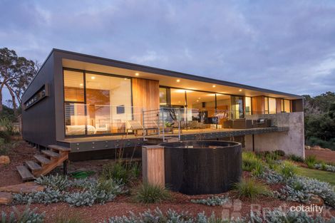 Property photo of 13 Veraison Place Quindalup WA 6281