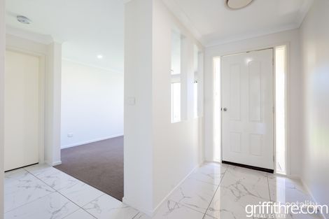 Property photo of 2 Alex Court Griffith NSW 2680