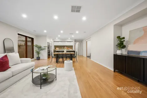 Property photo of 6 Brousard Street Werribee VIC 3030