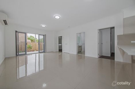 Property photo of 2/12 Drayton Terrace Wynnum QLD 4178