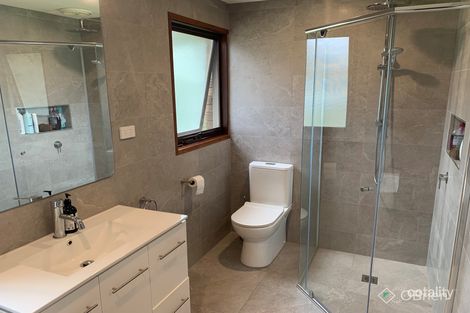 Property photo of 24 Jinchilla Avenue Frankston South VIC 3199