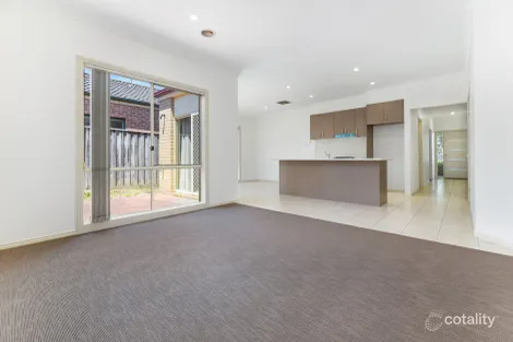 Property photo of 20 Lagoon Row Officer VIC 3809