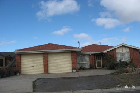 5 Sainsbury Ave, Hillside, VIC 3037