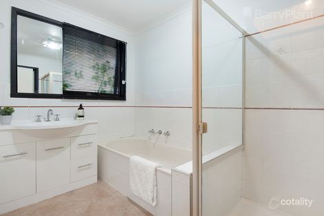 Property photo of 28 Casuarina Avenue Boronia VIC 3155