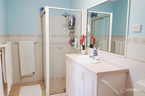 Property photo of 2/4 Maleen Street Bomaderry NSW 2541