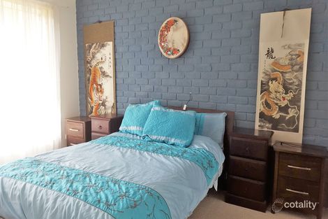 Property photo of 2/4 Maleen Street Bomaderry NSW 2541