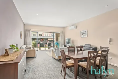 17/1 Roydhouse St, Subiaco, WA 6008