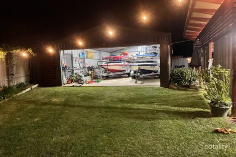 Property photo of 11 Willowbark Crescent Murray Bridge SA 5253