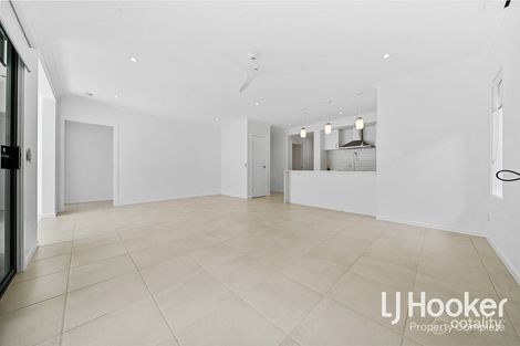 Property photo of 33 Aspect Circuit Flagstone QLD 4280