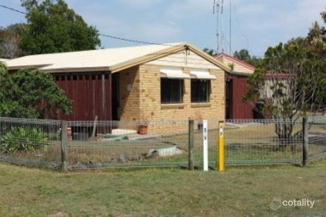 Property photo of 1 Howlett Street Urangan QLD 4655